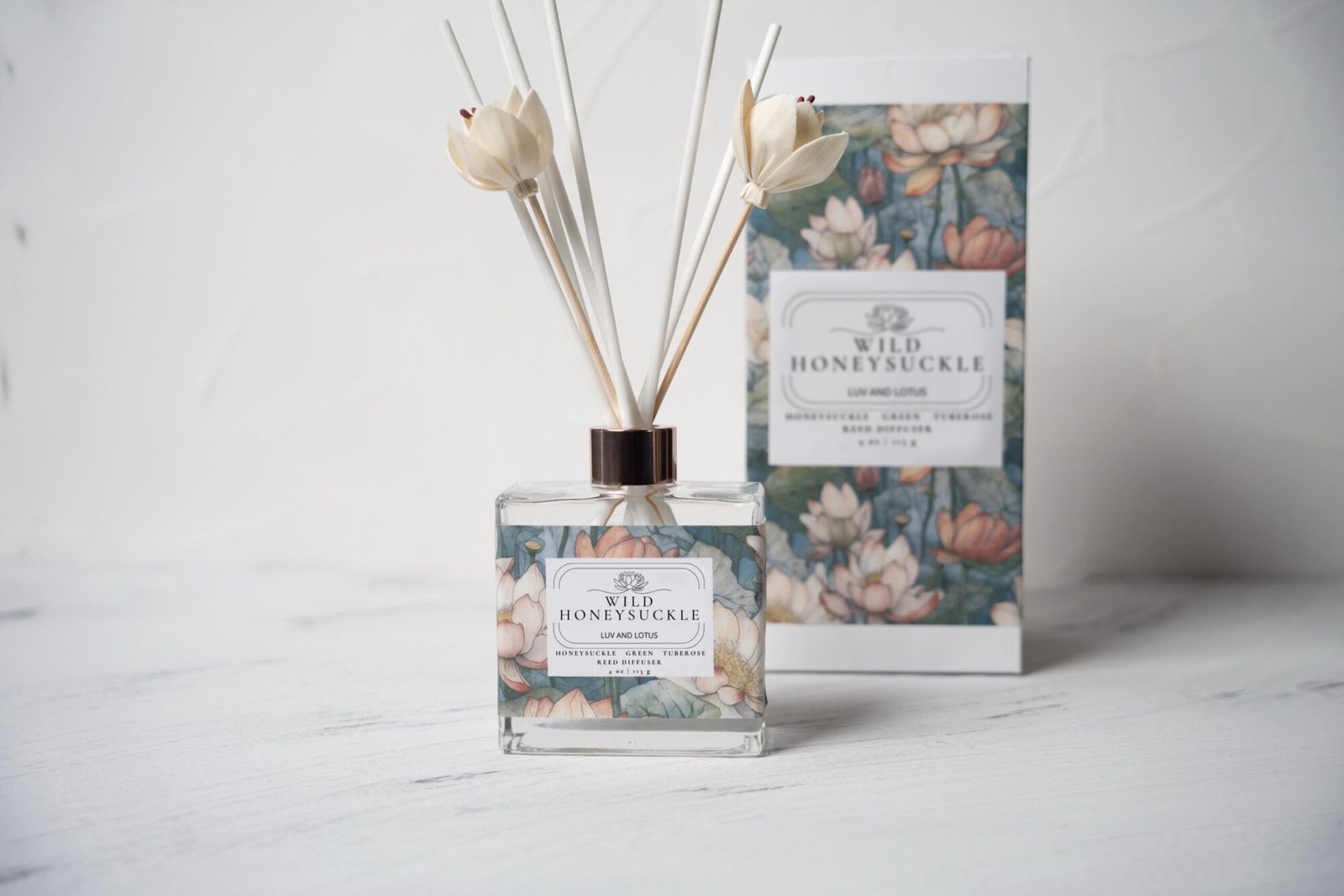 WILD HONEYSUCKLE LUXE REED DIFFUSER